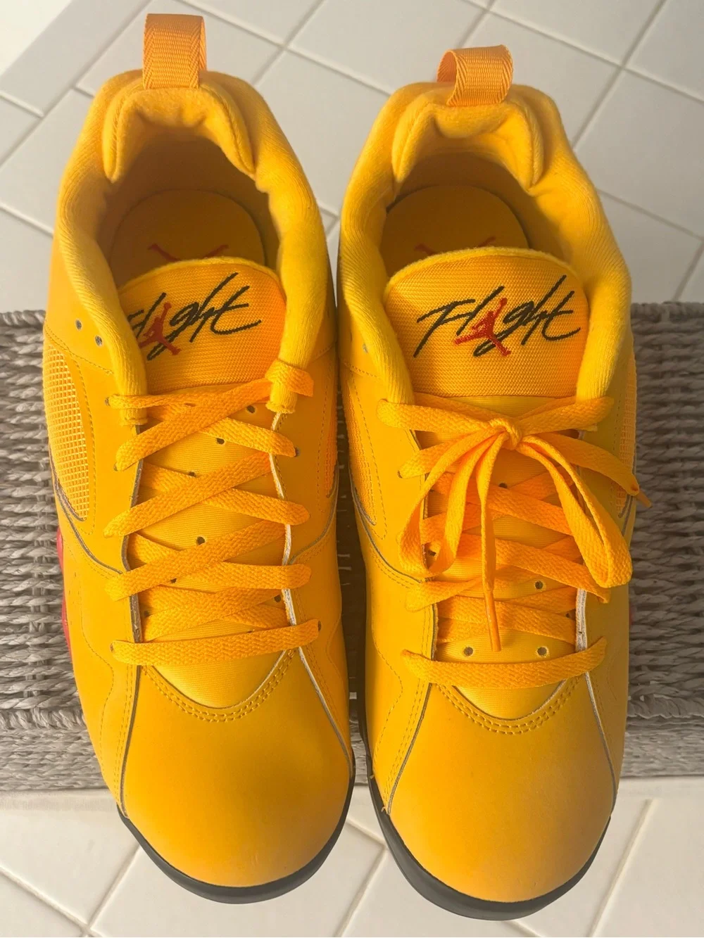 Air Jordan MVP 92 TAXI